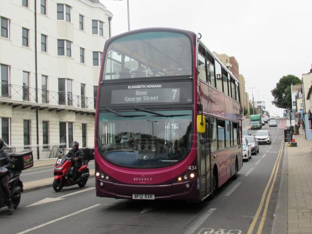 Bus photo 1