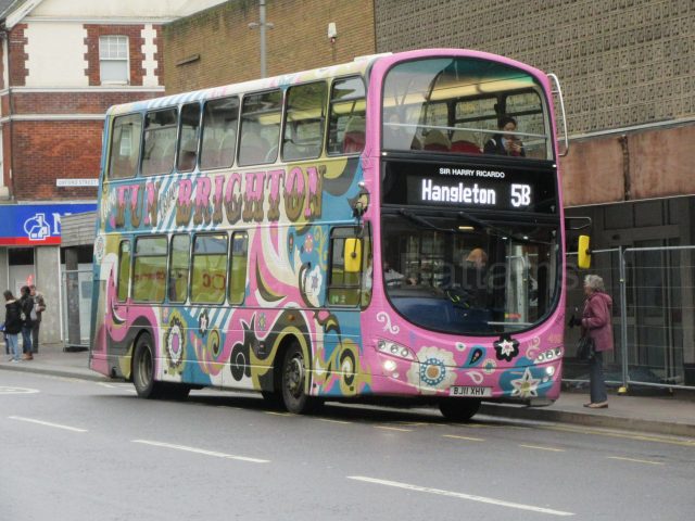 Bus photo 1