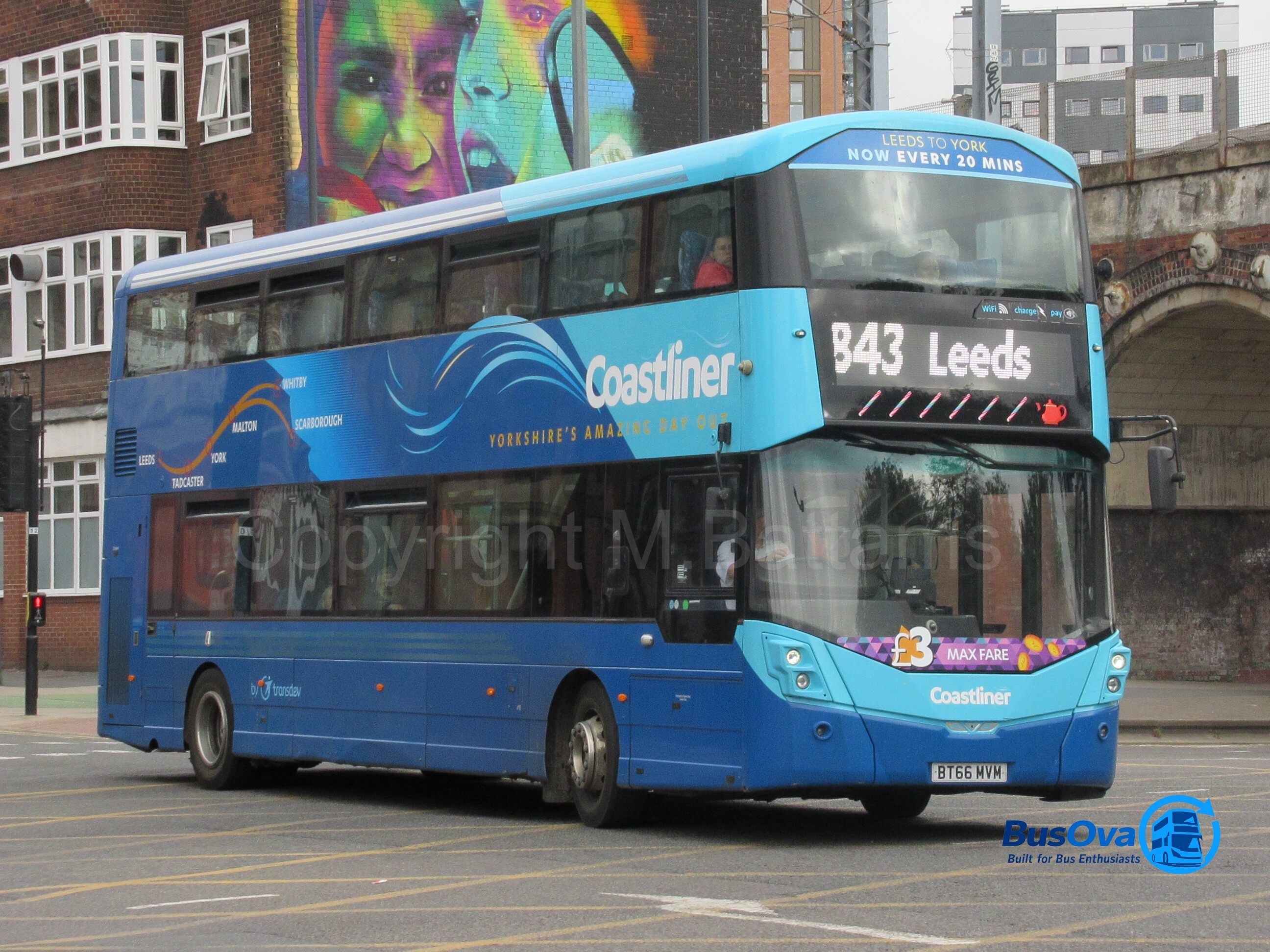 Bus photo 1