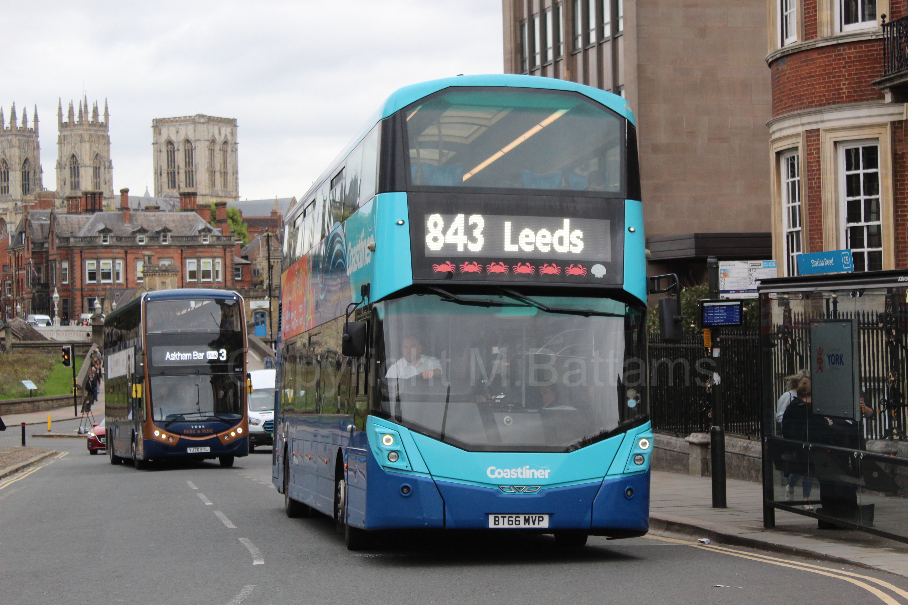 Bus photo 1