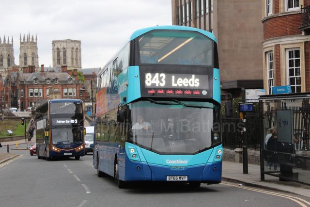 Bus photo 1