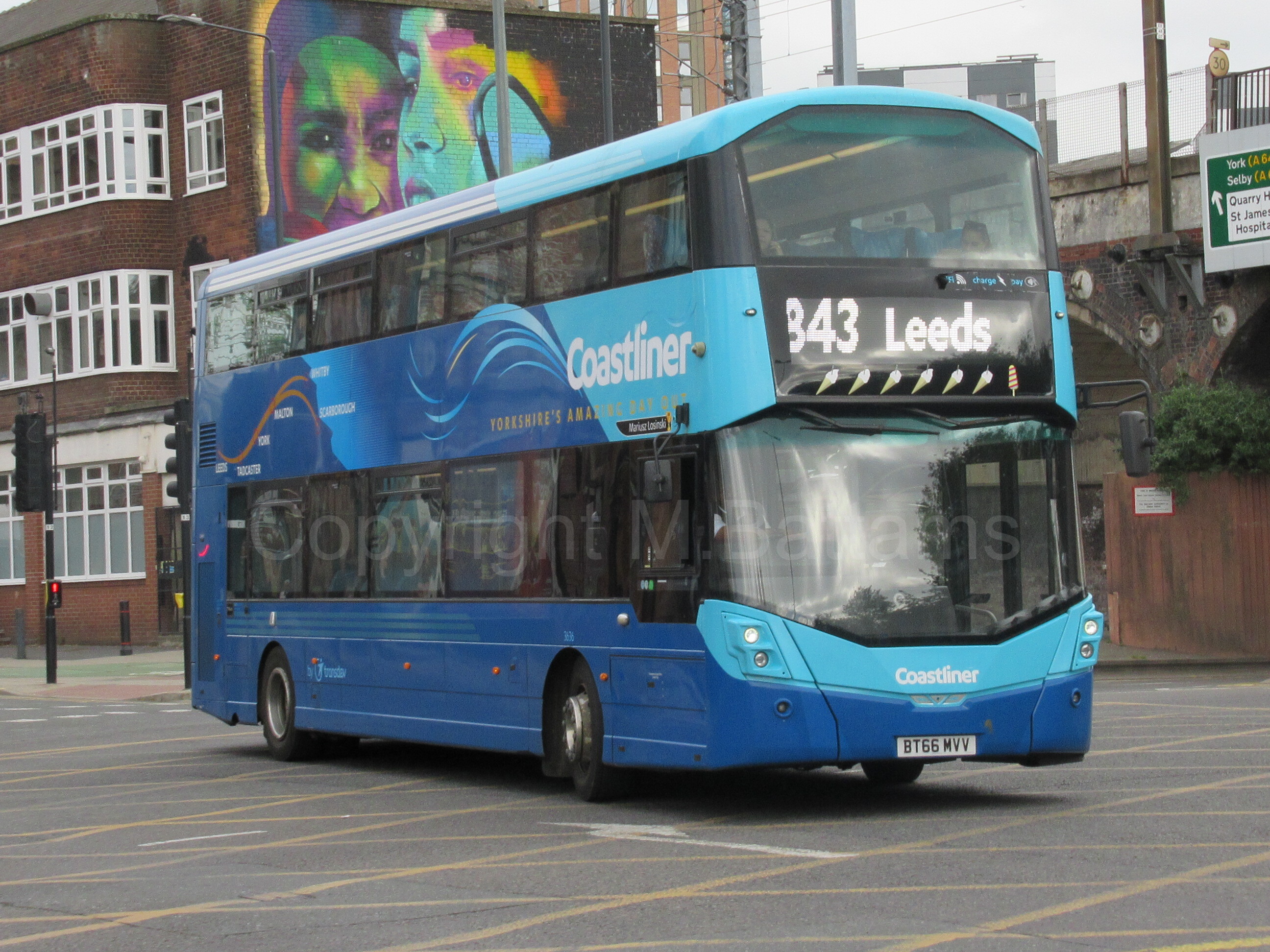 Bus photo 1