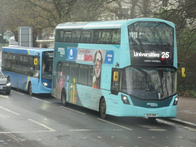 Bus photo 1