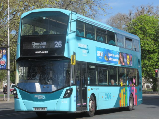 Bus photo 1