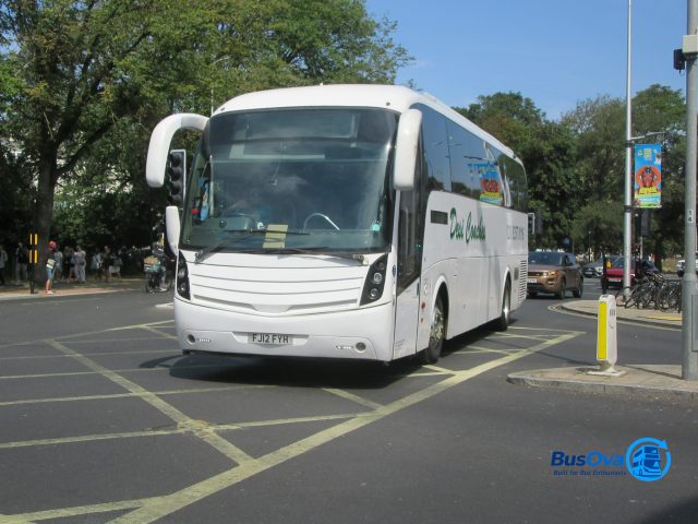 Bus photo 1