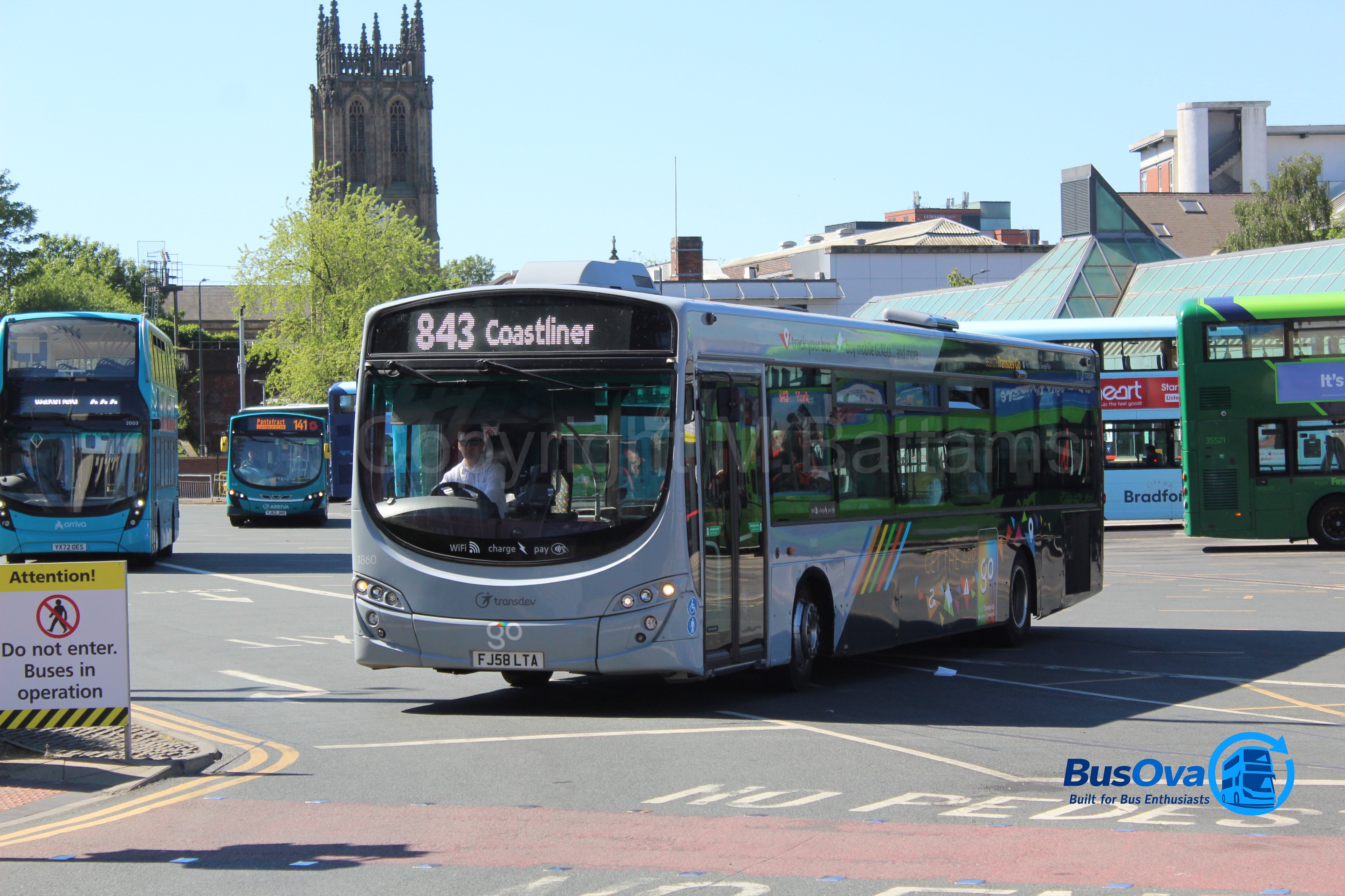 Bus photo 1