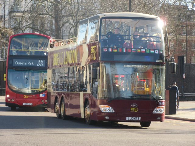 Bus photo 1