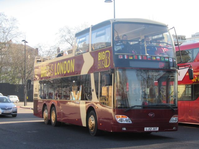 Bus photo 1