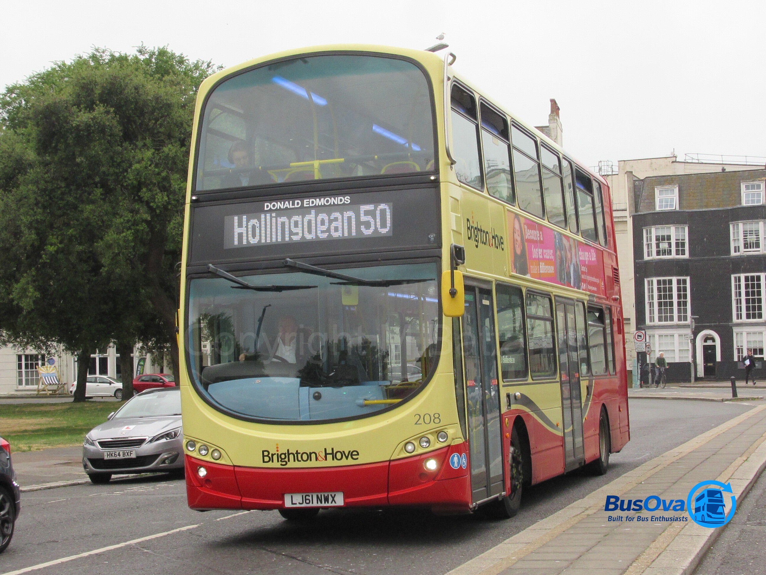 Bus photo 3