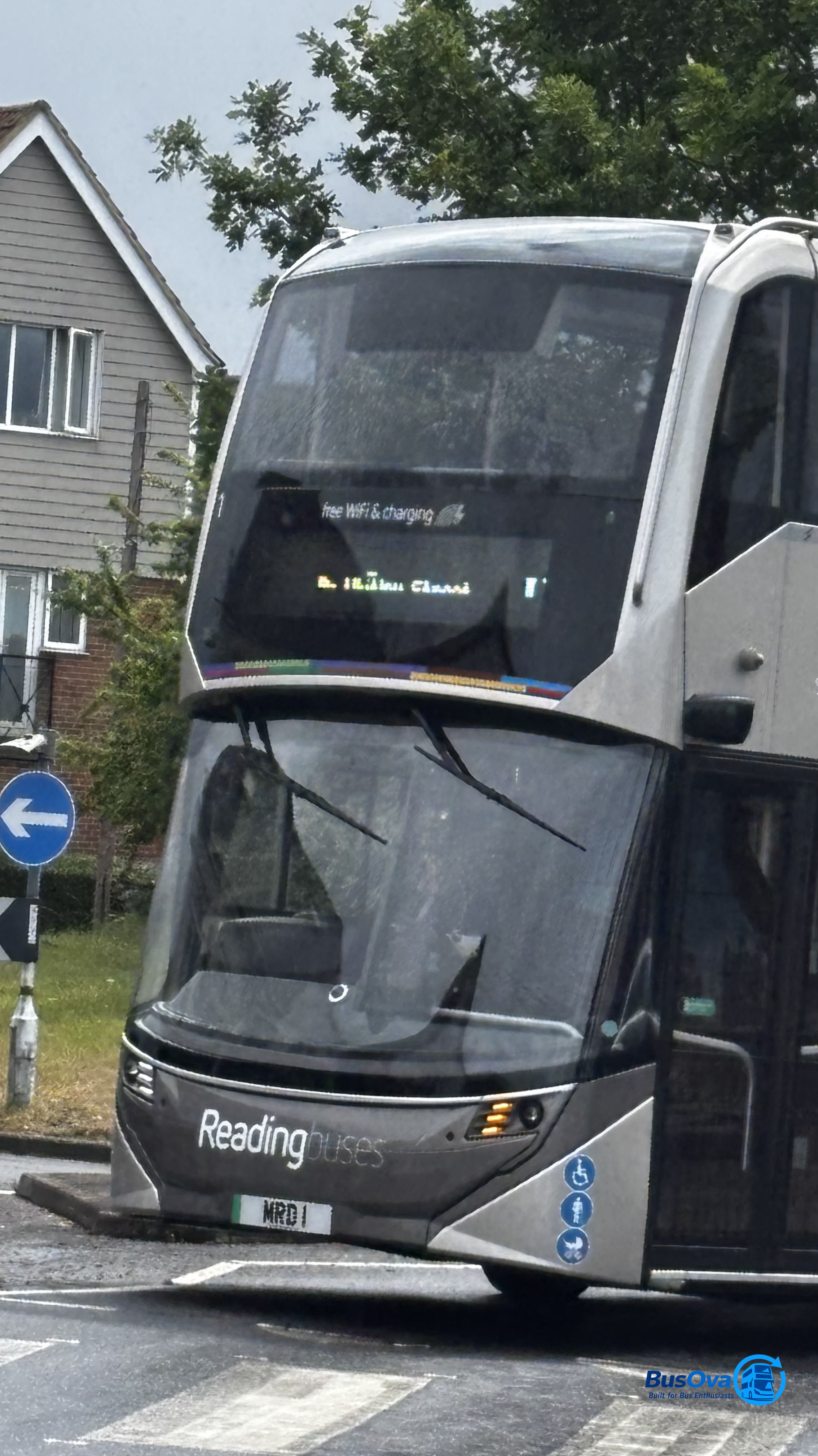 Bus photo 1