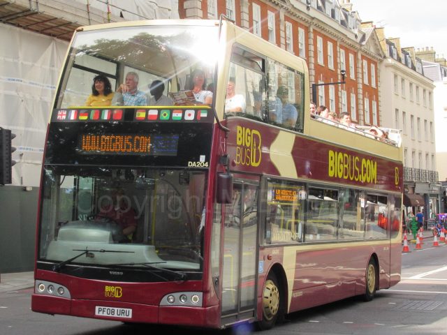 Bus photo 1