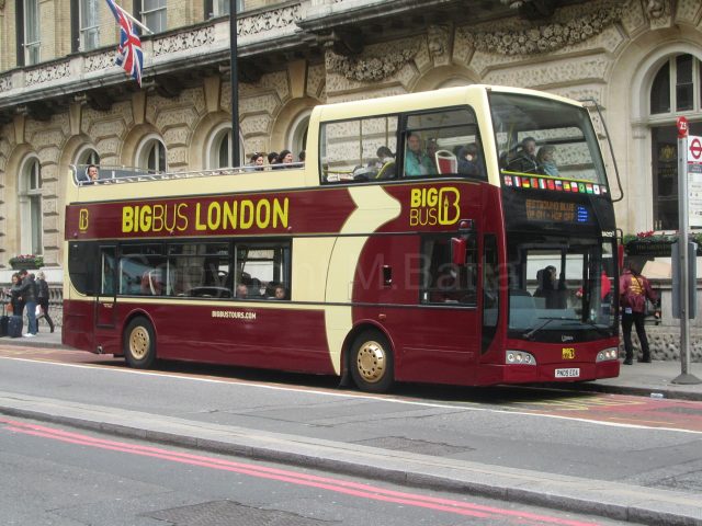 Bus photo 1
