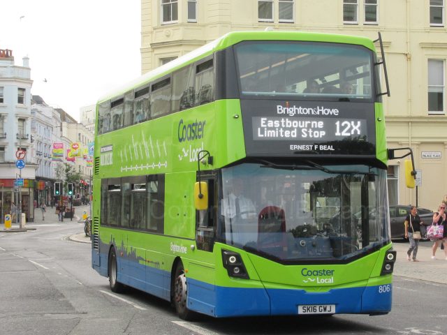 Bus photo 1