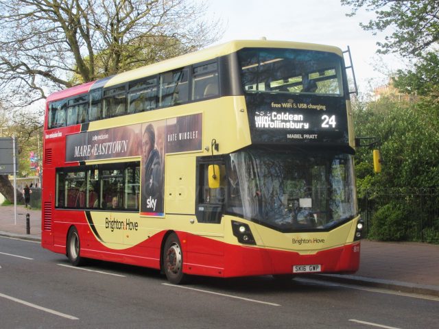 Bus photo 1