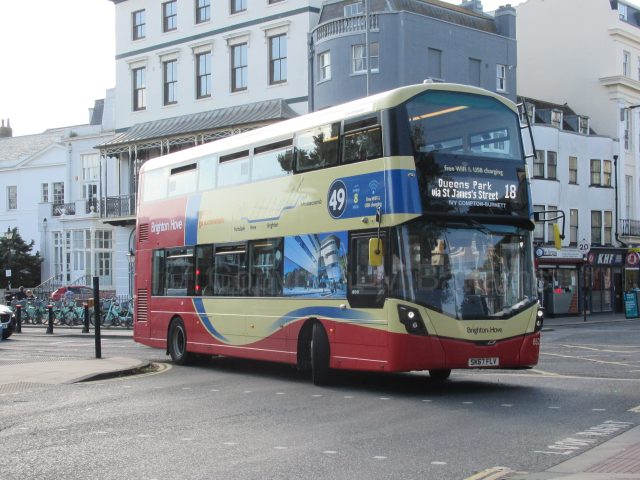 Bus photo 1