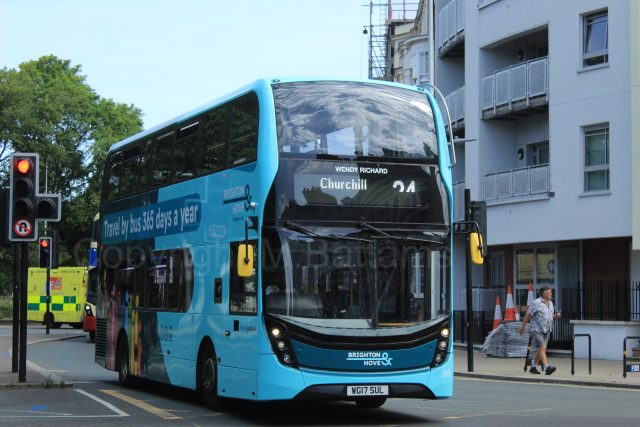 Bus photo 1