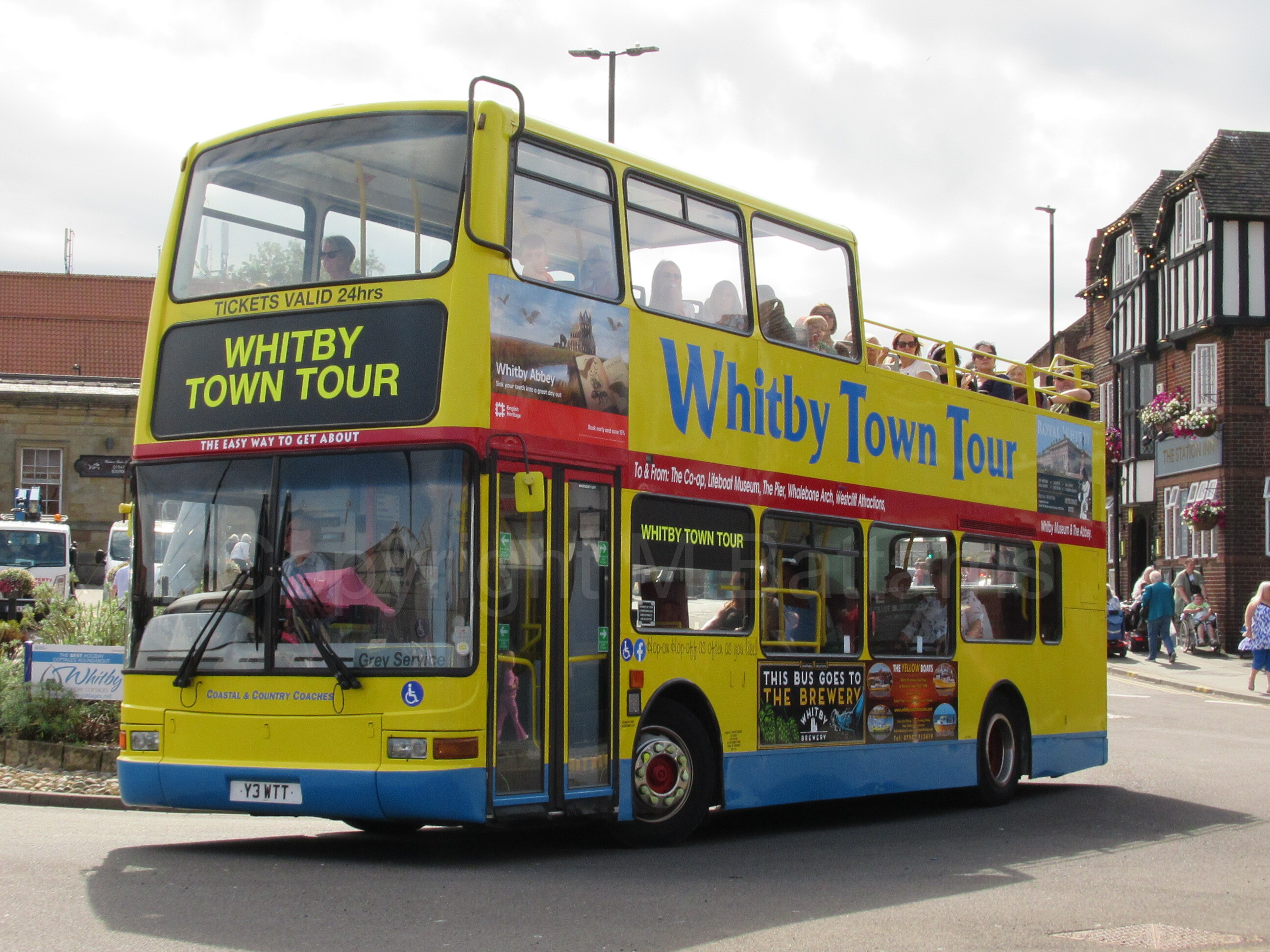 Bus photo 1