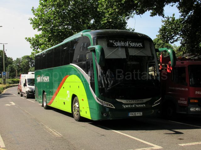 Bus photo 1