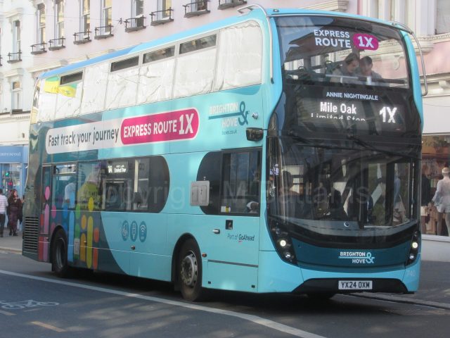 Bus photo 1