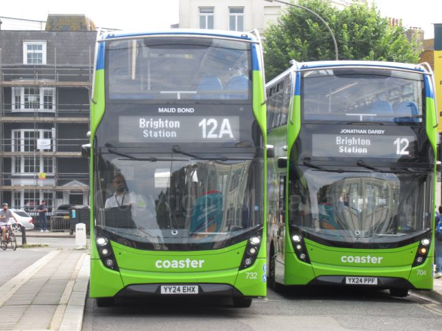 Bus photo 1