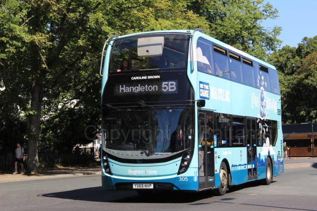 Bus photo 1