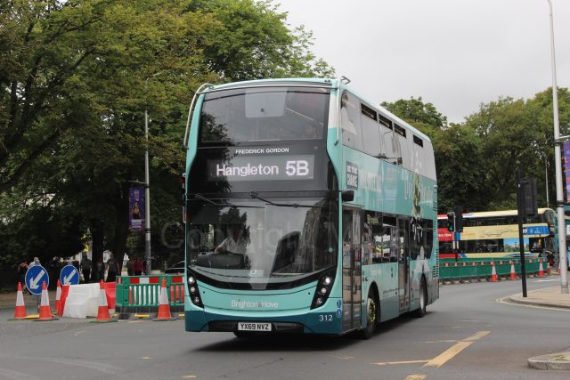 Bus photo 1