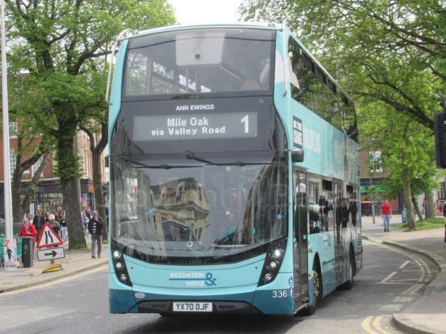 Bus photo 1
