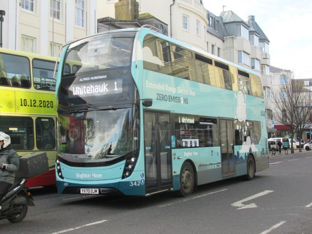 Bus photo 1