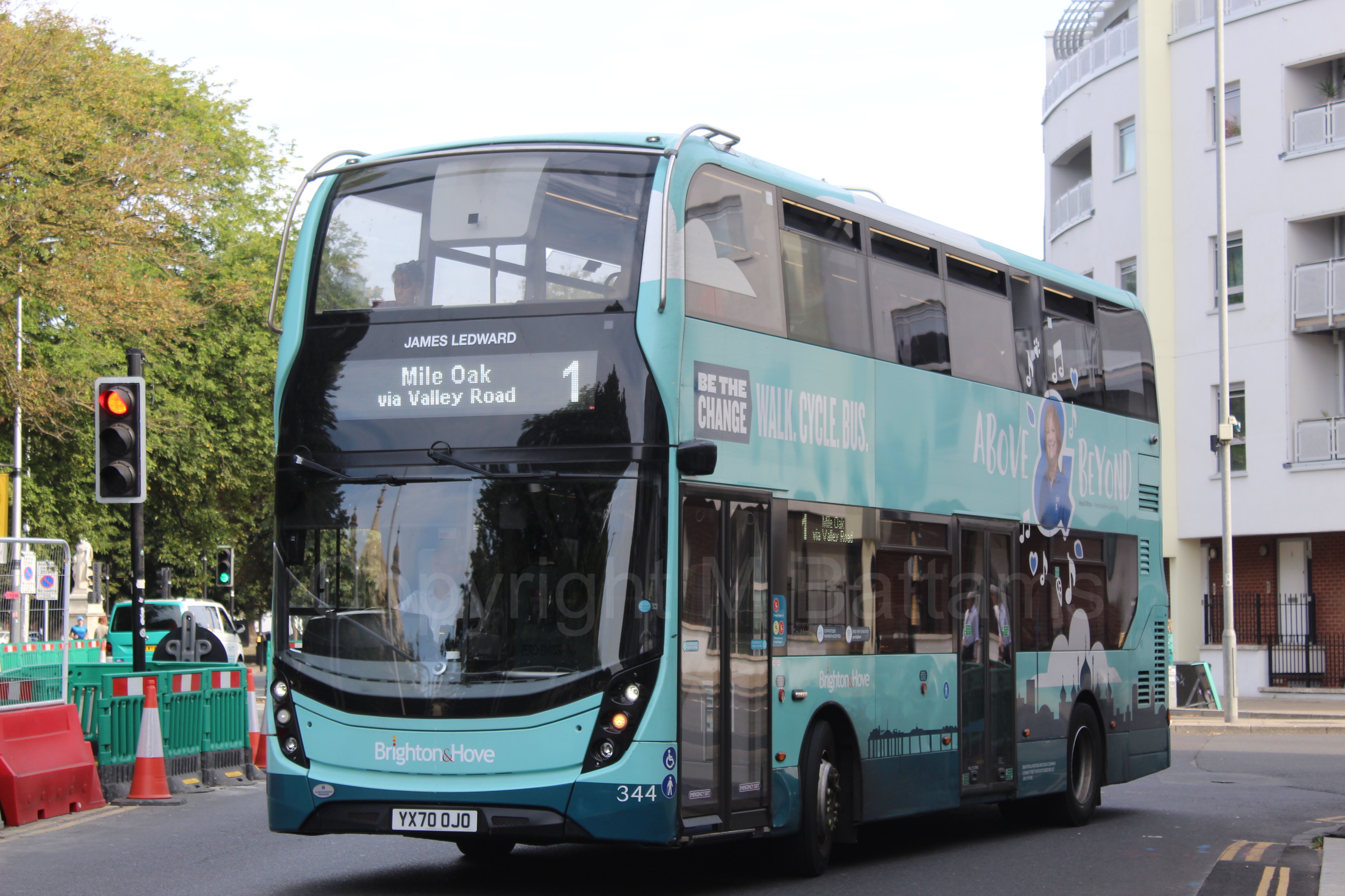YX70 OJO