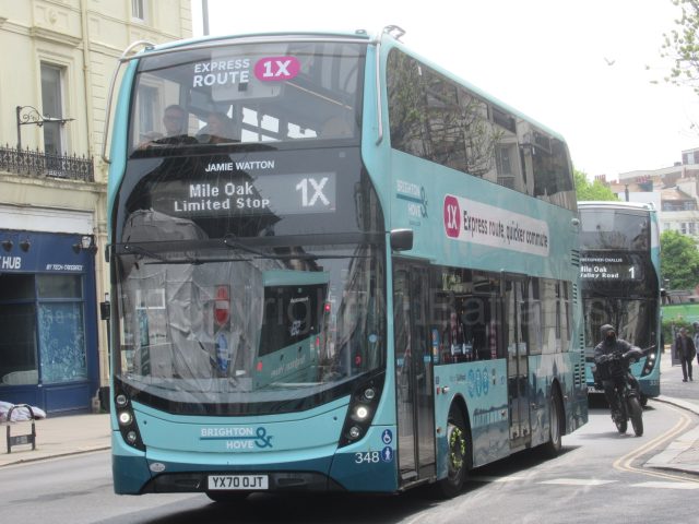 Bus photo 1