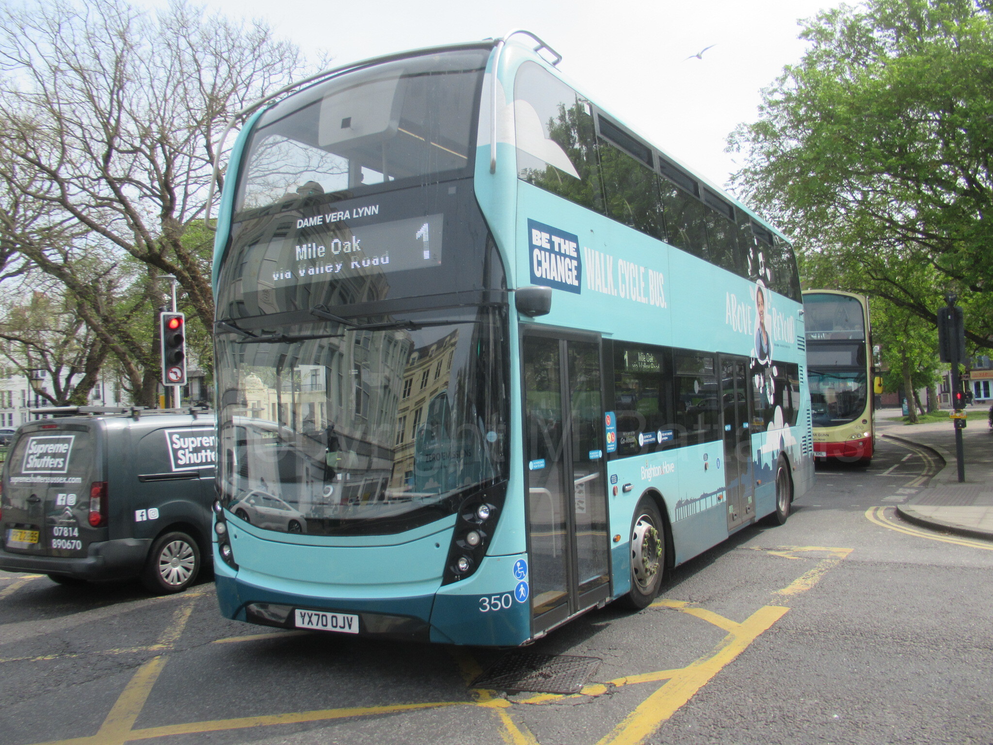 YX70 OJV