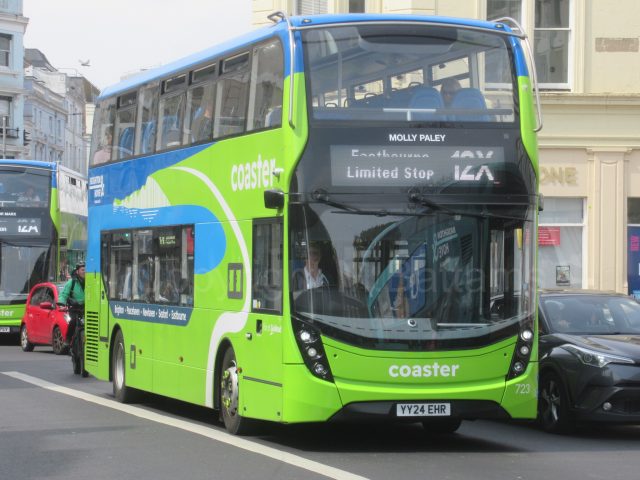 Bus photo 1
