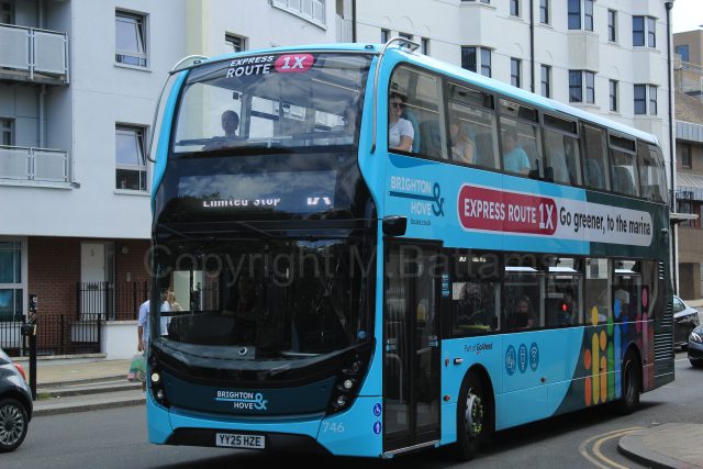 Bus photo 1